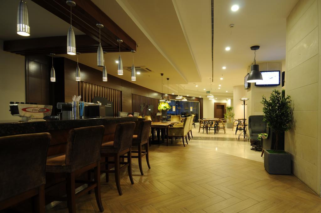 Goldcity Hotel 알란야 외부 사진